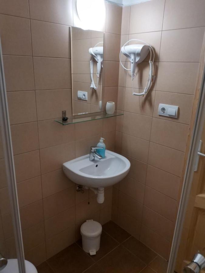 Elso Fecske Apartmanok Шиофок Экстерьер фото